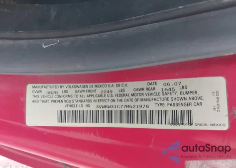 2007 Volkswagen New Beetle 2.5 z USA, uszkodzony, nr VIN 3VWRW31C77M521978